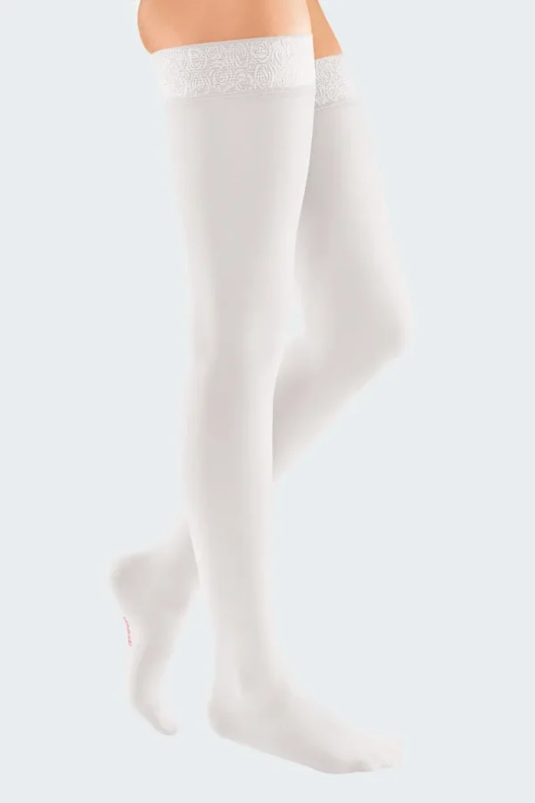 https://asuaortopedia.pt/wp-content/uploads/2023/02/mediven-elegance-compression-stockings-white-m-29188-600x900.webp
